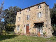 vendita rustico/corte Massarosa