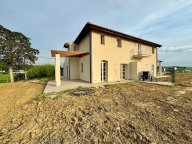 vendita colonica/casale Pontedera