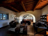 vendita colonica/casale Asciano