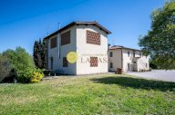 vendita colonica/casale Figline e Incisa Valdarno