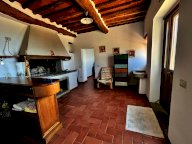 vendita rustico/corte Marliana