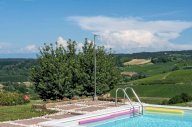 V Villa Canelli