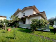 vendita villa Massa