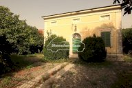 vendita villa Lucca