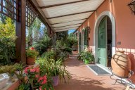 vendita villa Carrara