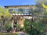 vendita villa Pietrasanta