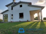 vendita villa Larciano