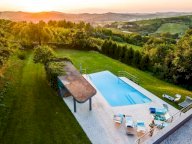 V Villa Calamandrana