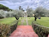 vendita villa Carrara