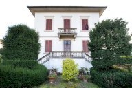 vendita villa Lucca