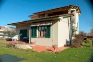 vendita villa Capannori