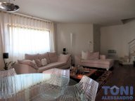 vendita villa Capraia e Limite