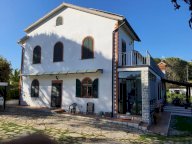 vendita villa Livorno