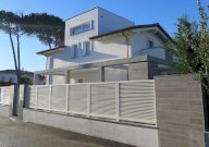 vendita villa Montignoso