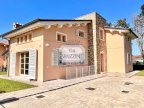 vendita villa Pietrasanta