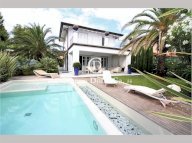 vendita villa Forte dei Marmi