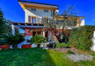 vendita villa Montecatini-Terme