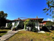 vendita villa Carrara