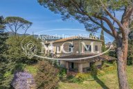 vendita villa Buti