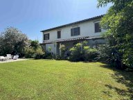 vendita villa Pietrasanta