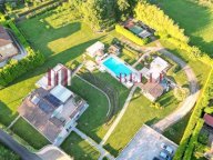 vendita villa Camaiore