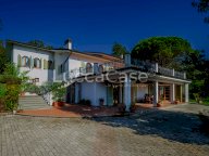 vendita villa Lucca