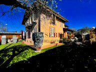 vendita villa Pietrasanta