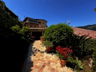 vendita villa Carrara
