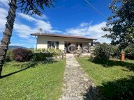 vendita villa Capannori