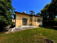 vendita villa Lucca