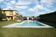 vendita villa Pietrasanta