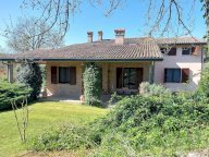 V Villa Imola