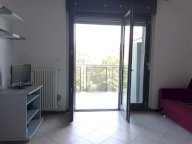 Recente 3 locali Milano via Senigallia comodo FNM