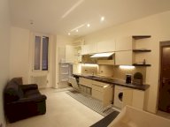 Stazione Certosa appartamento ristrutturato arredato con 2 bagni