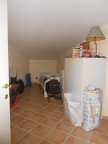 Trivani arredato con terrazzo