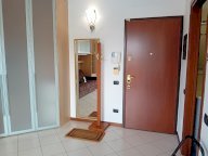 M3 Affori centro elegante monolocale cabina armadio e balcone