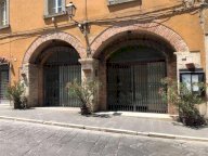 Affitto Negozio Todi