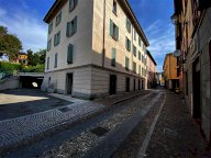 Affitto Negozio Oggiono