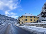 Affitto Negozio Commezzadura