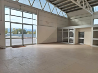 affitto capannone commerciale Porcari