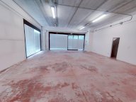 affitto capannone commerciale Cascina