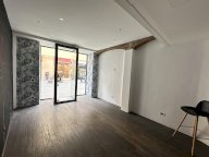 A Locale Commerciale Imola