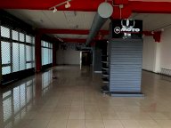 A Locale Commerciale Imola