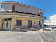 Affitto Negozio San Prisco