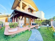 affitto casa semindipendente Forte dei Marmi