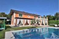 Affitto Villa Forte dei Marmi