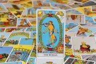 CARTOMANZIA CLARA: CONSULTO TELEFONICO PROFESSIONALE.